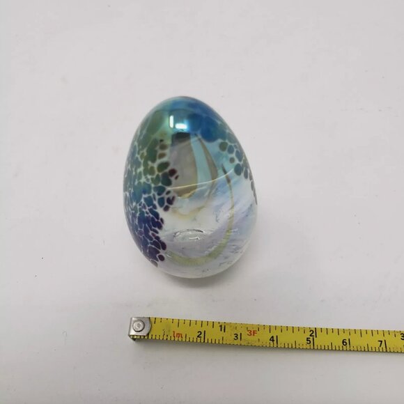 VINTAGE Mount St Helens Iridescent Art Glass Egg Paperweight 2.5" Signed MSH 88 - Picture 3 of 6